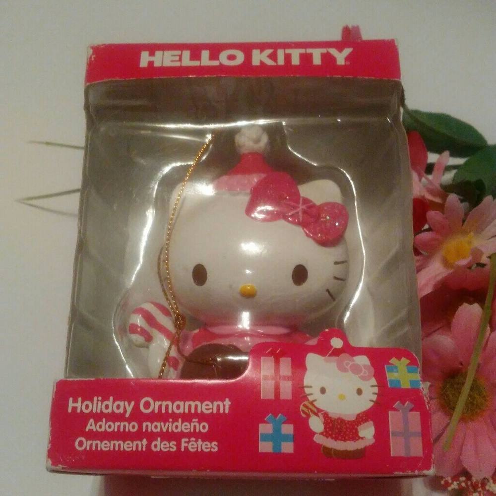 VINTAGE HELLO KITTY ORNAMENT